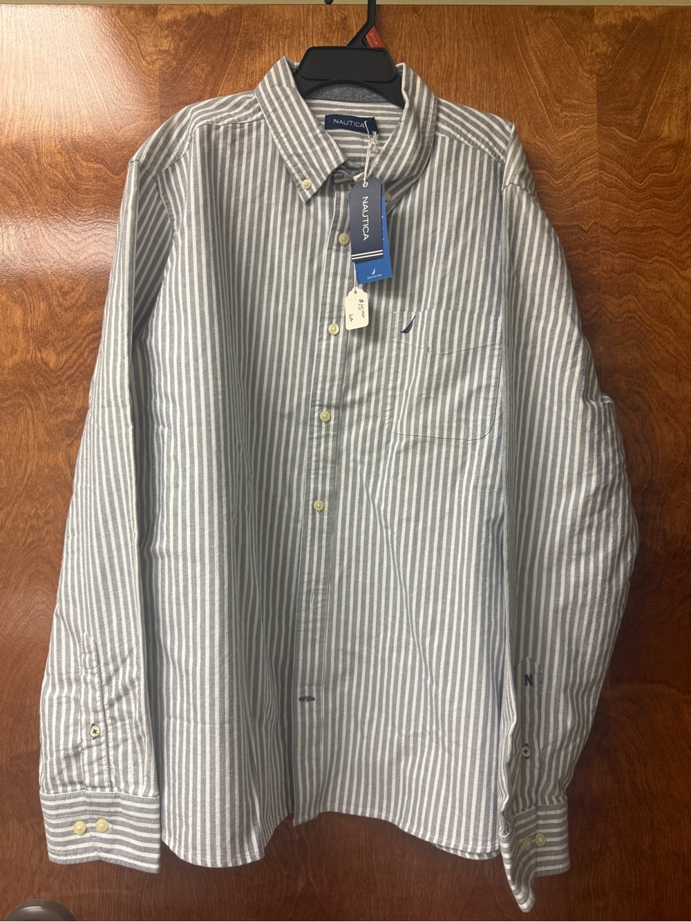 Nautica Men's Gray & White Vertical Stripe Button-Down Shirt